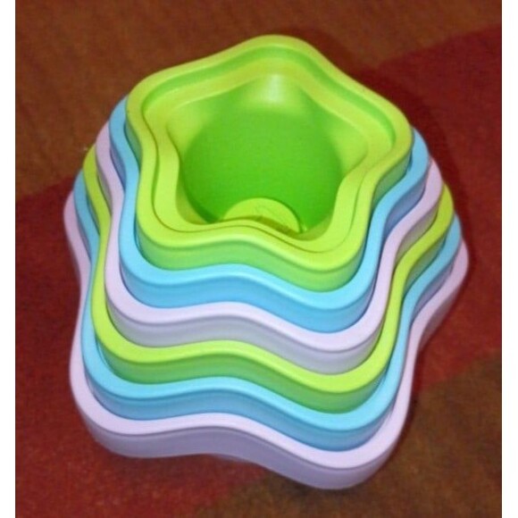 Green Toys Star Stacking Cups - Picture 1 of 8